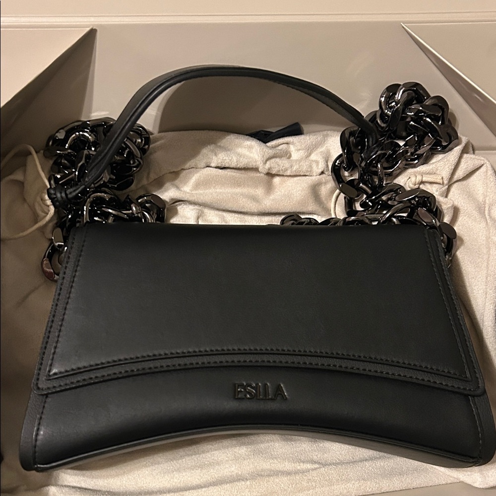Black Women's Shoulder Bag